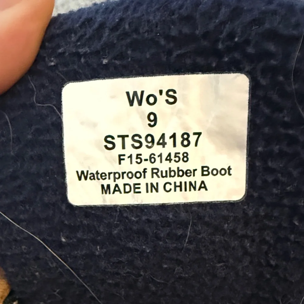 Sperry Plaid Duck Boots (Size 9)